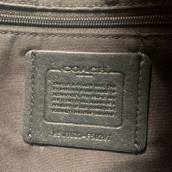 Coach medium sized brown crossbody bag - Picture 5 of 7